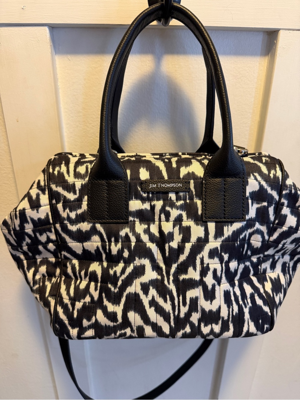 Jim Thompson Black & White Patterned Women’s Top-Handle/Crossbody Bag